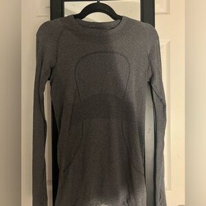 lululemon top